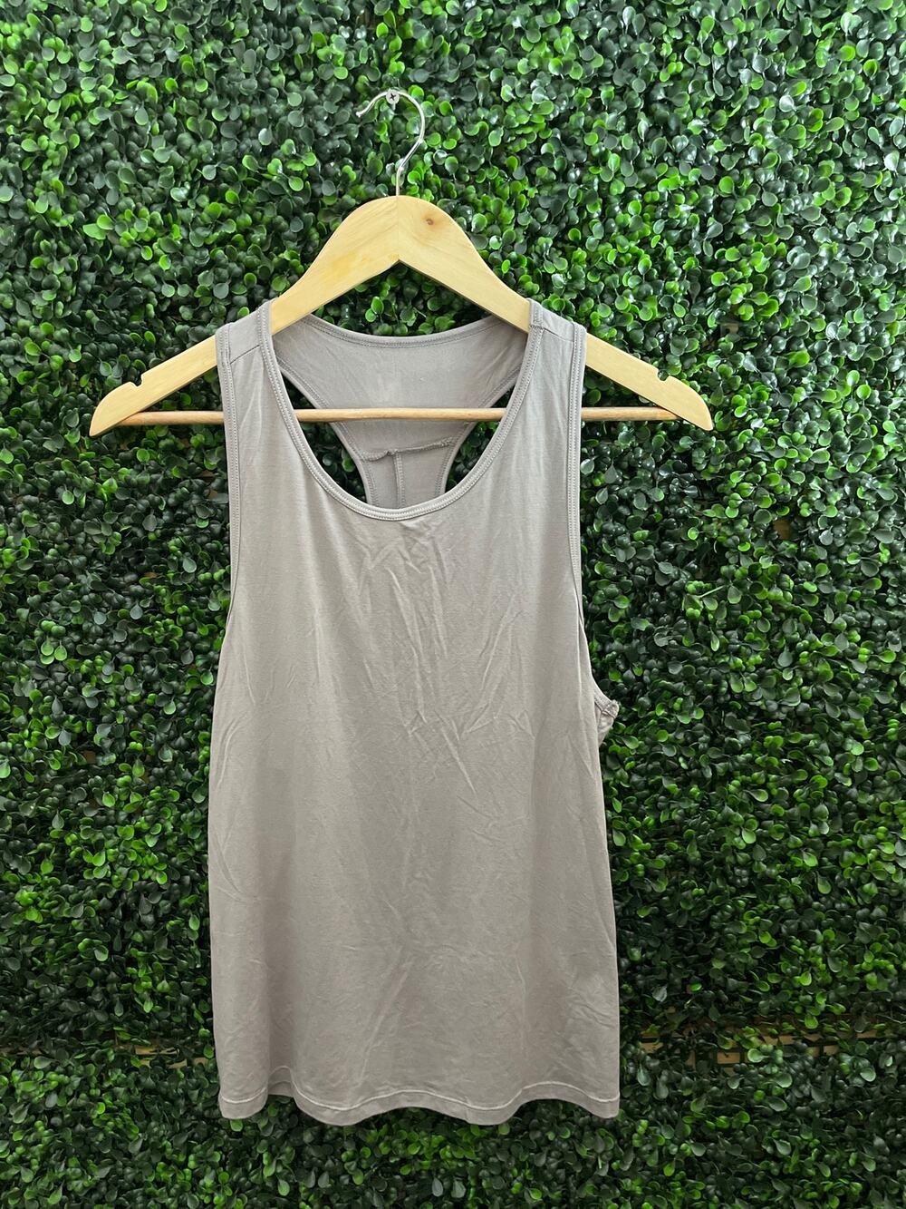 Nicole Miller Sport Soft Workout Shirt Women’s Size M